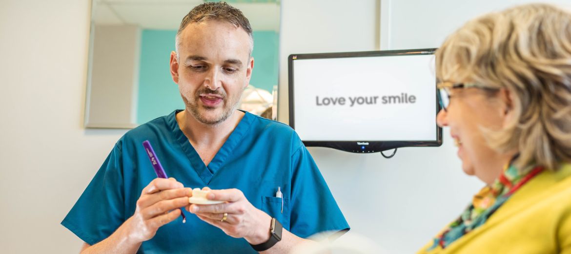 Routine dental health reviews